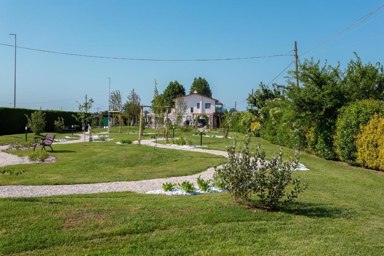 I Delfini - Natural B&B Cesenatico Eksteriør bilde