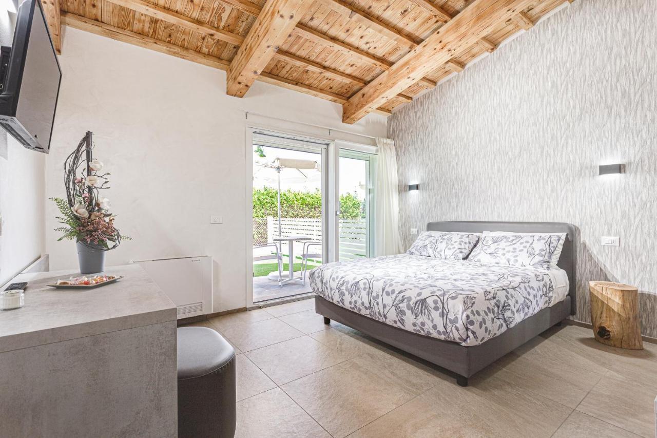 I Delfini - Natural B&B Cesenatico Eksteriør bilde