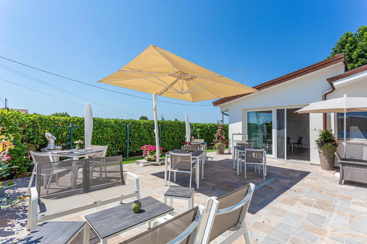 I Delfini - Natural B&B Cesenatico Eksteriør bilde