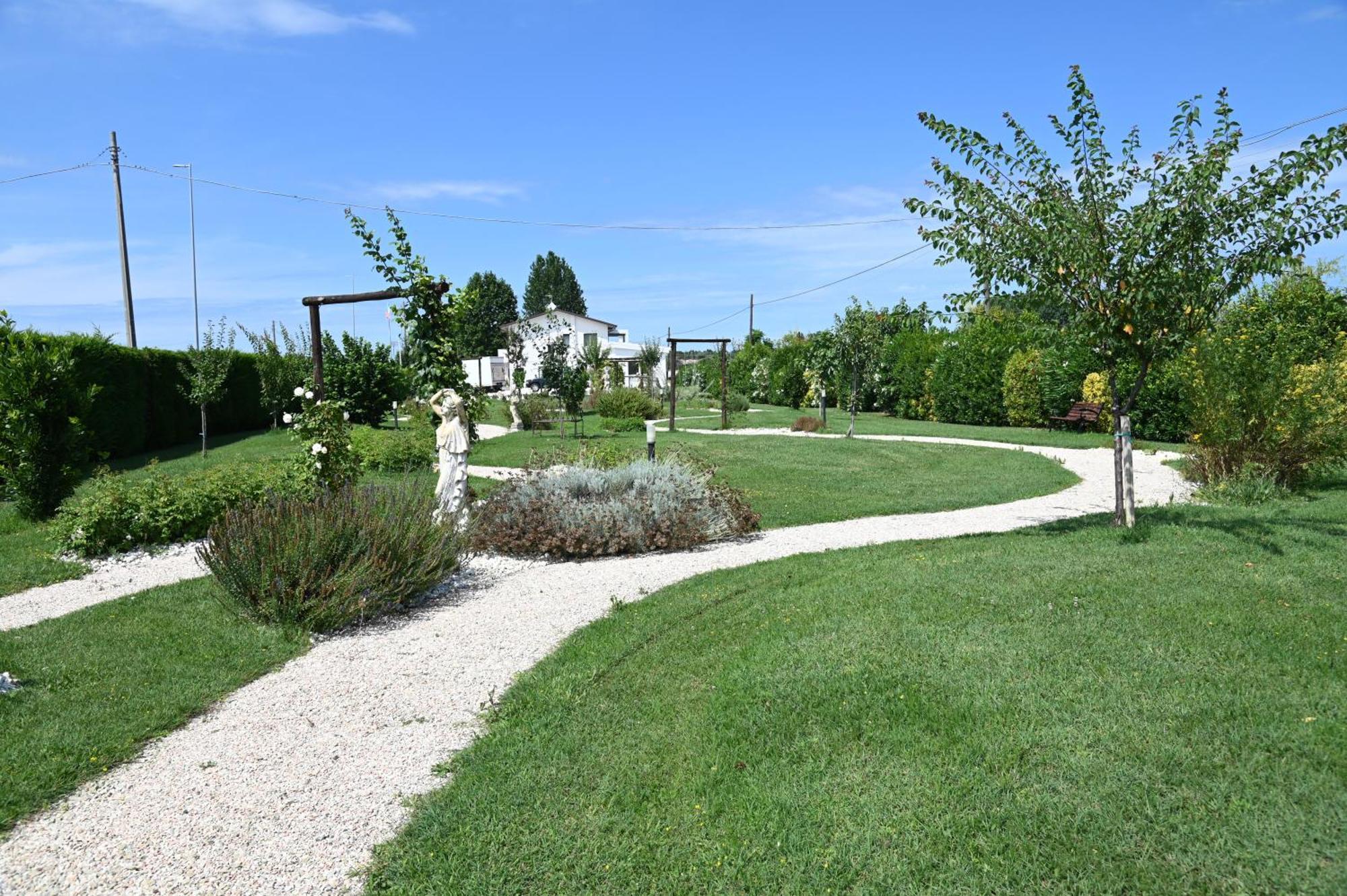 I Delfini - Natural B&B Cesenatico Eksteriør bilde